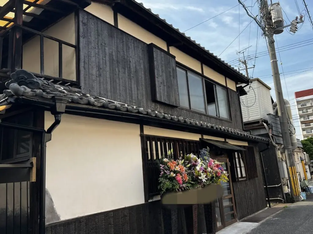 図書館CAFEひとひ