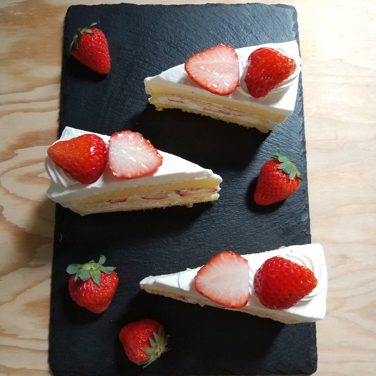 もえぎのいち202512