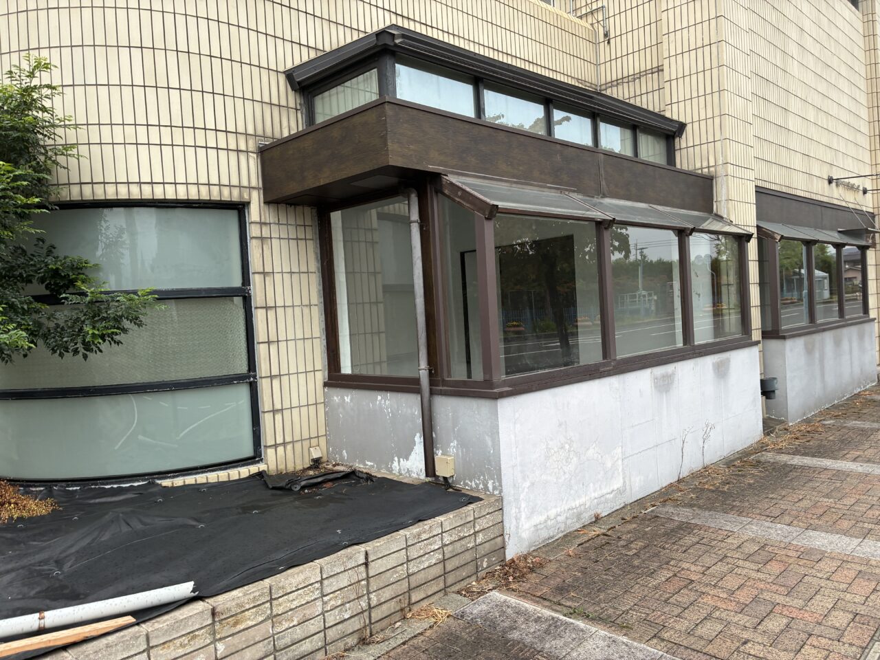 日吉町の建物